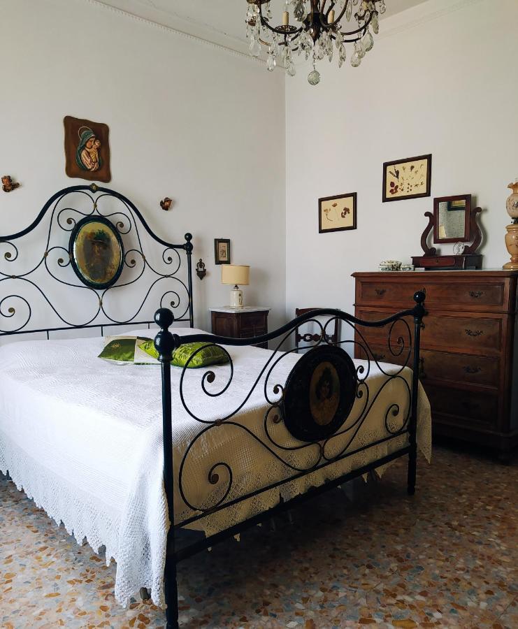 Appartamento Casa Dina San Gimignano Esterno foto