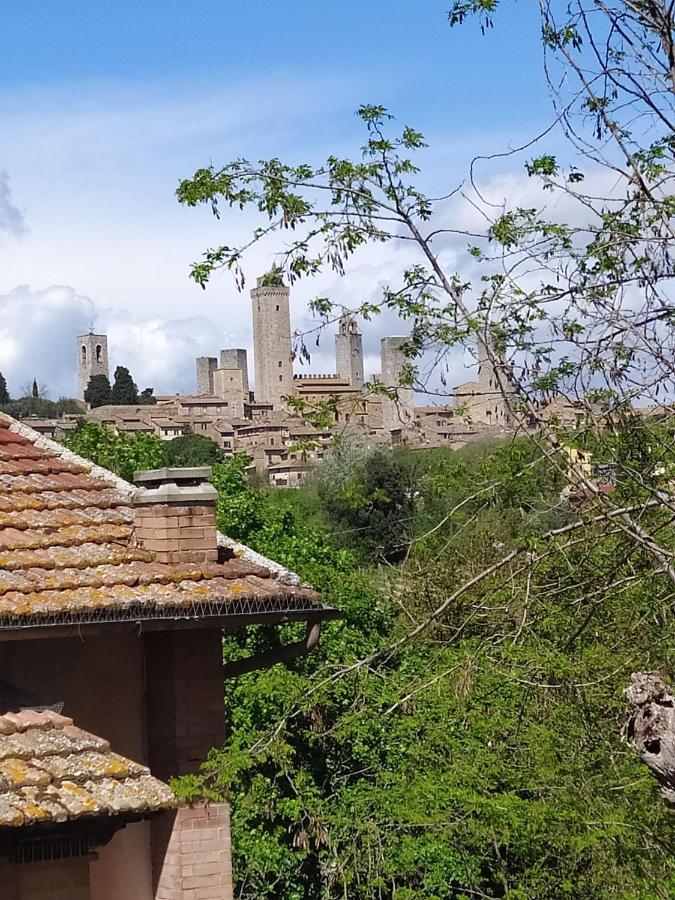 Appartamento Casa Dina San Gimignano Esterno foto